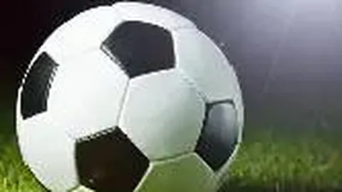 里萨谢半场表现低迷：投篮7中1三分0中4，仅得2分